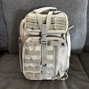 3V Gear EDC Tactical Shoulder Sling Pack Molle Military Green Carry Bag EUC